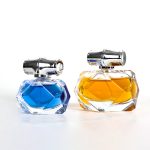 Flacon de parfum de lux în formă de poligon 30ml 80ml flacon spray cu parfum de sticlă cu capac din bambus | Sticla Honghua