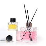 Square Aromatherapy Diffuser Botolo 50ml 100ml 200ml Madzi Cube Glass Reed Diffuser Botolo | Galasi ya Honghua