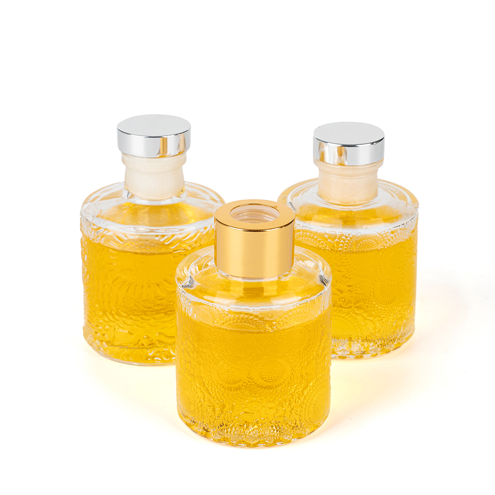 custom reed diffuser bottles and packaging